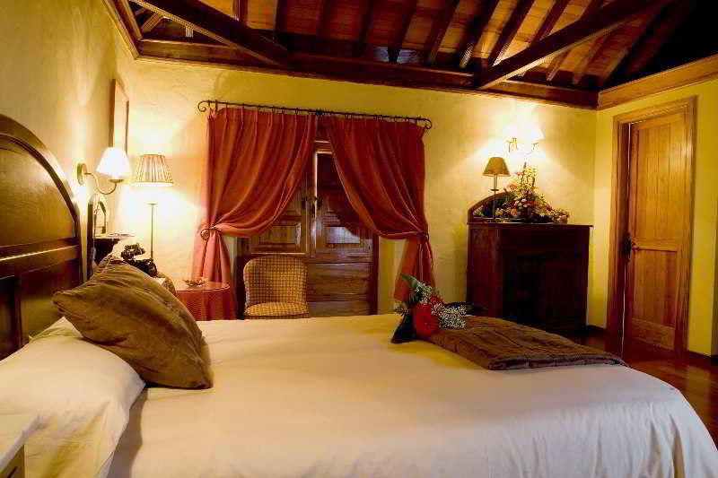 Rural Casa De Camellos Country house